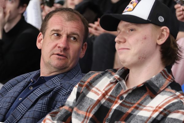 Хоккейный тренер Николай Воеводин закончил работу со СКА-ВМФ